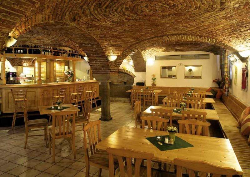 Landhotel Donaublick Obernzell ร้านอาหาร รูปภาพ