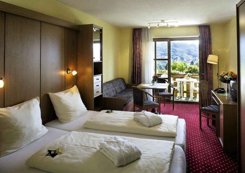Landhotel Donaublick Obernzell ภายนอก รูปภาพ